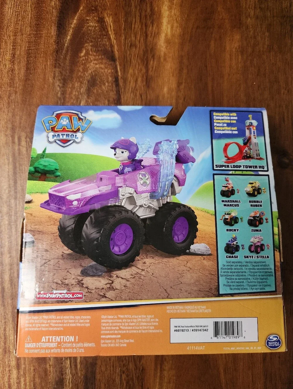 Paw Patrol Rescue Wheels Roxi Exclusive Vehicle & Figure, New in Box